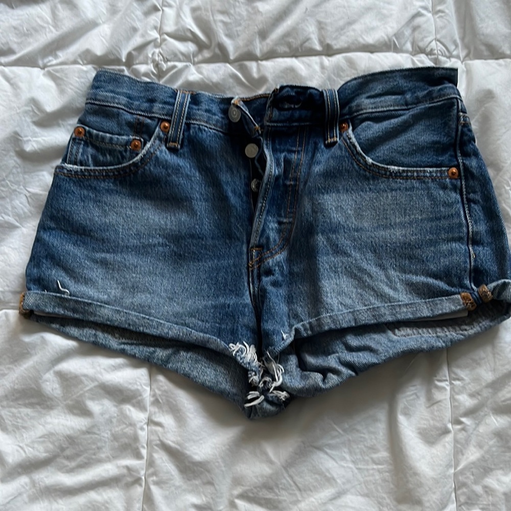 Levi’s jean shorts